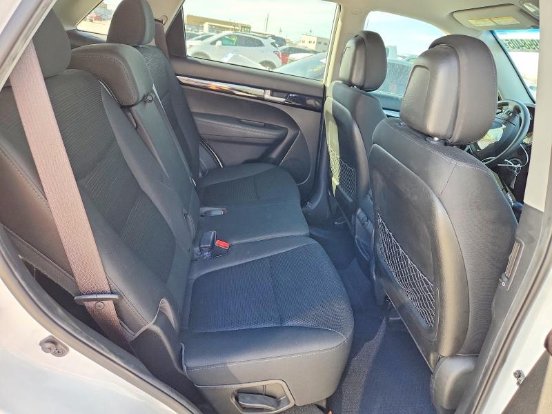 2015 KIA Sorento lx