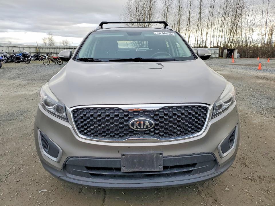 2017 KIA Sorento lx V6