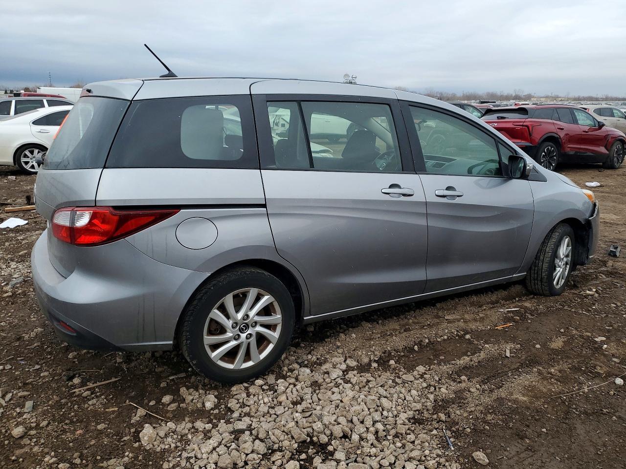 2014 Mazda 5 Sport