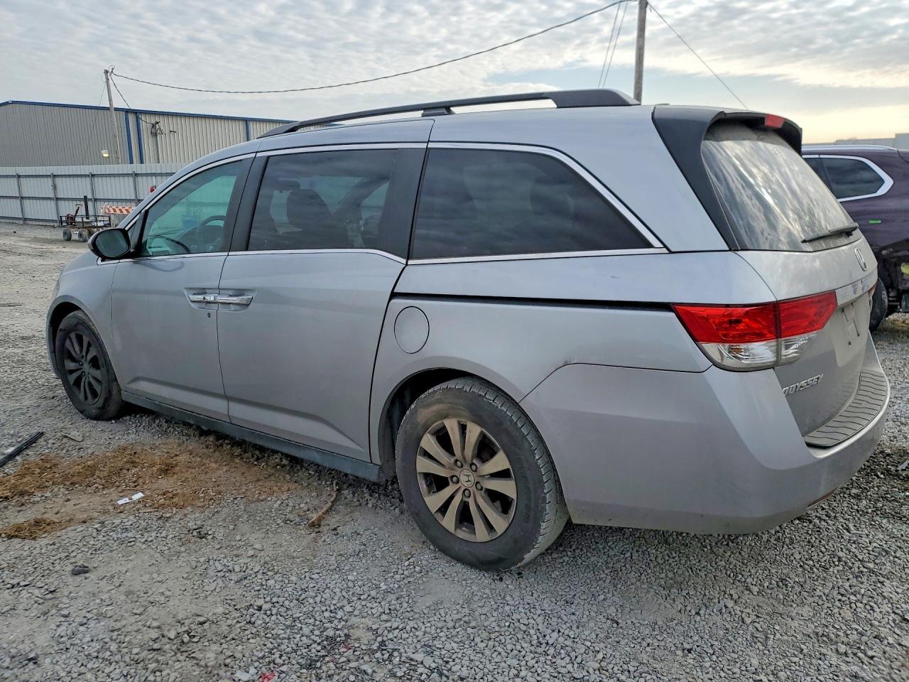 2016 Honda Odyssey se