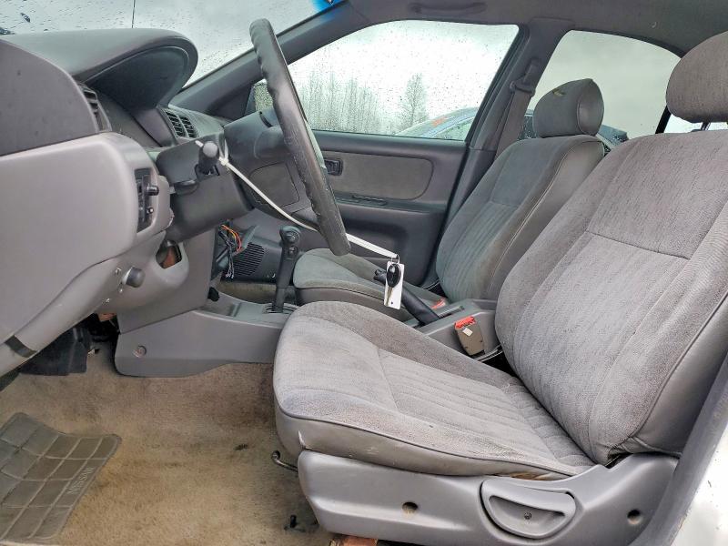 1997 Nissan Sentra Base