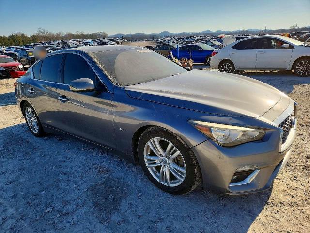 2018 Infiniti Q50 Luxe