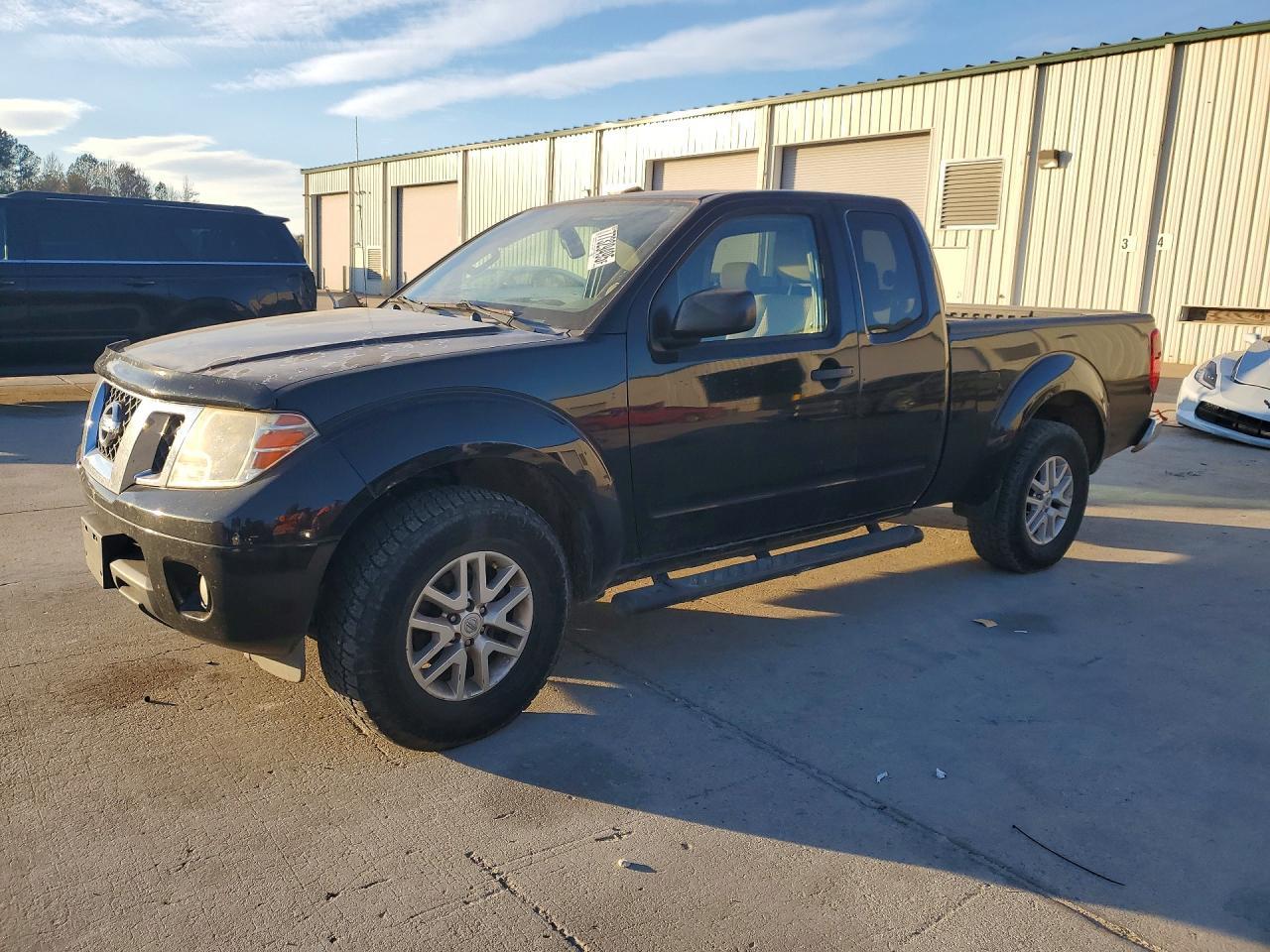2014 Nissan Frontier sv V6