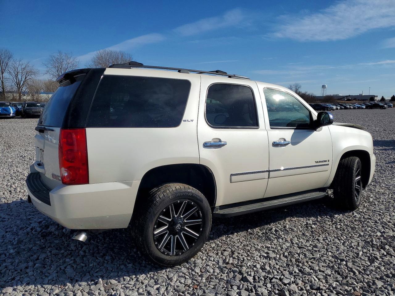 2009 GMC Yukon slt