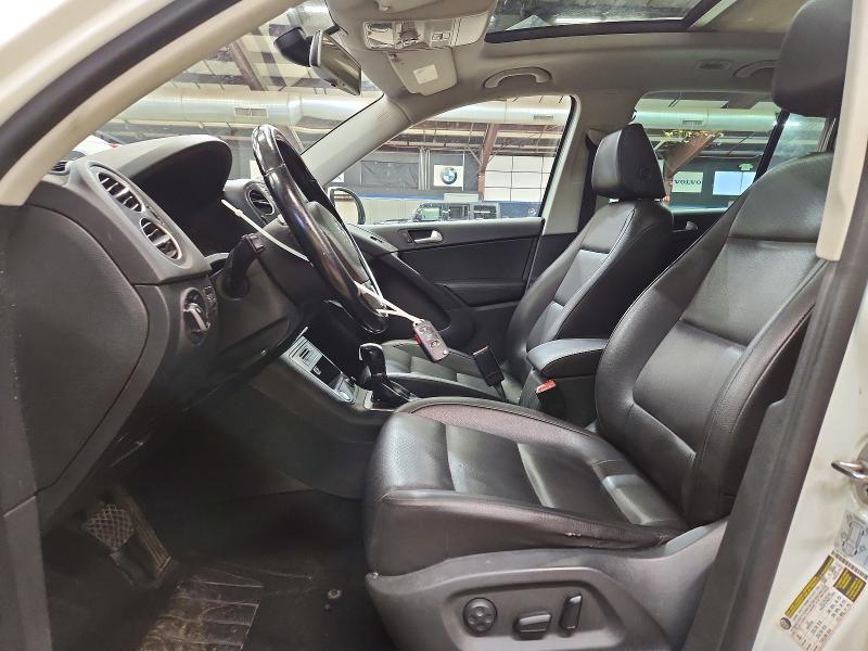 2016 Volkswagen Tiguan s