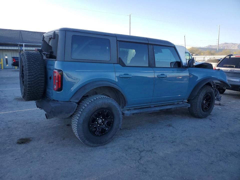 2021 Ford Bronco Base