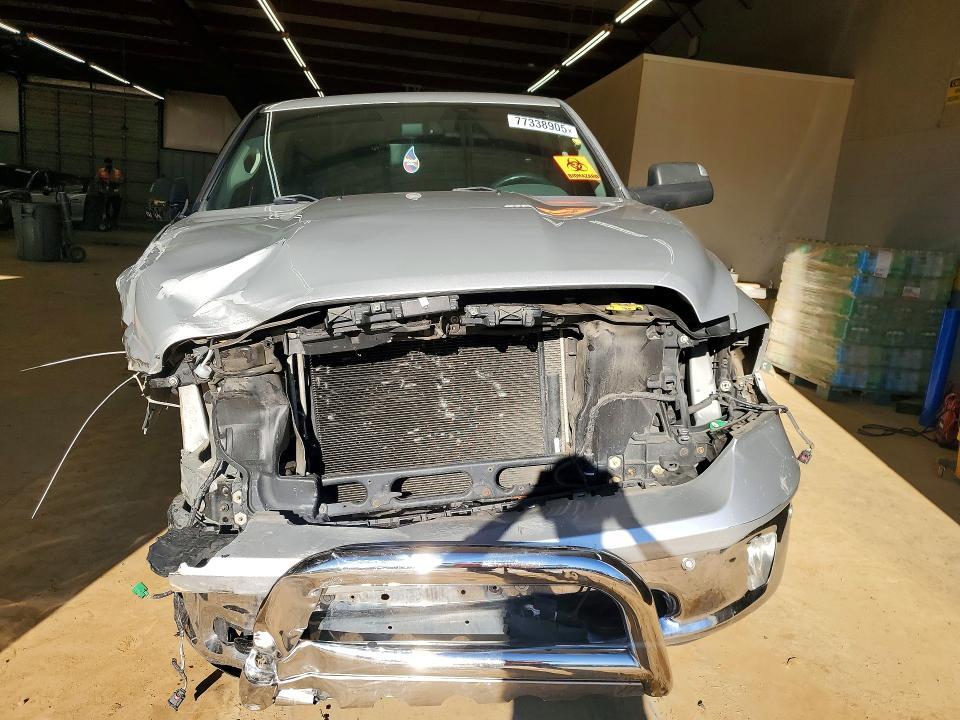 2014 Dodge RAM 1500 SLT