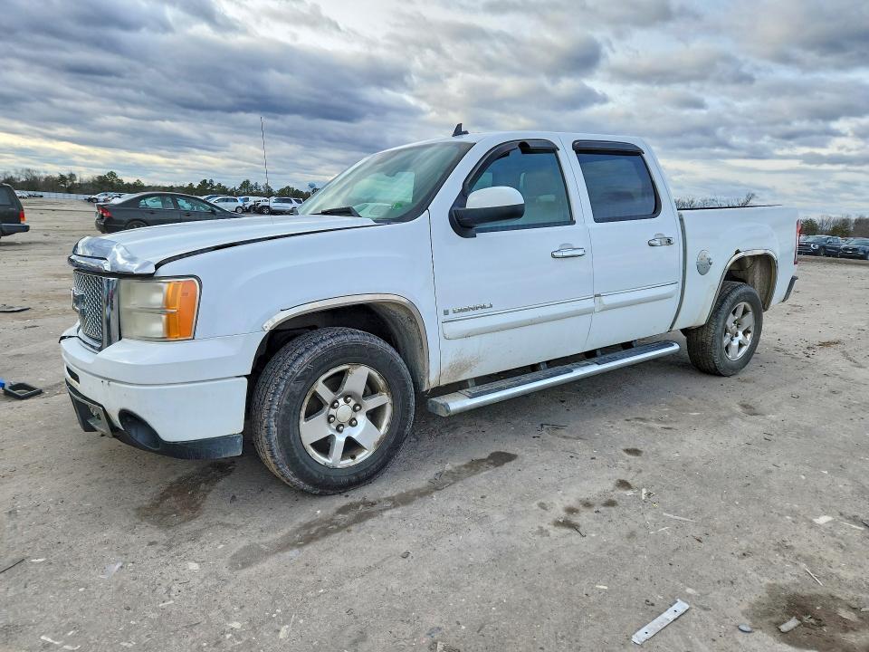 2007 GMC New Sierra Denali