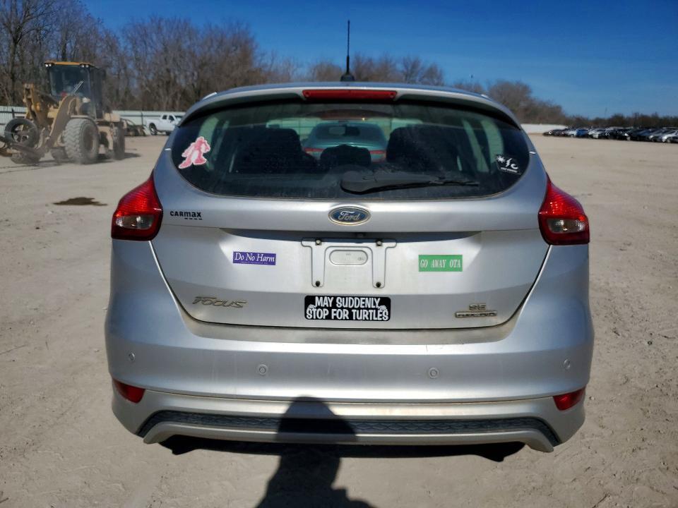 2016 Ford Focus se