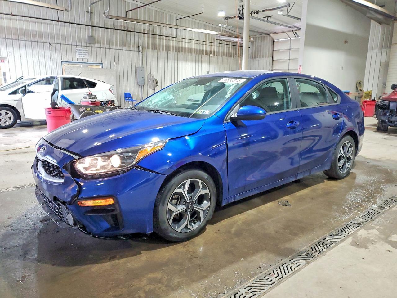 2021 KIA Forte fe