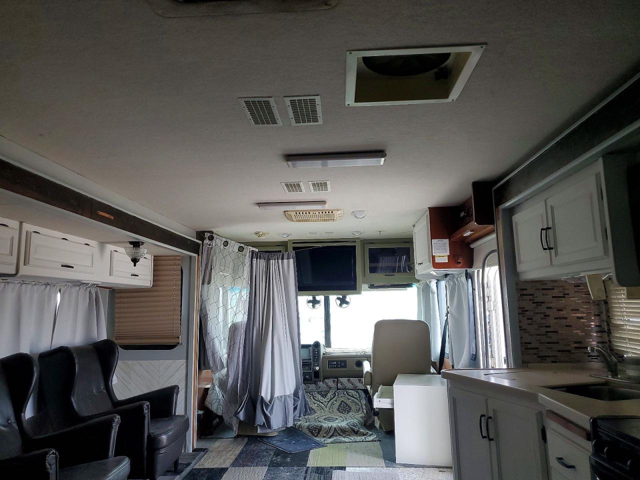 2005 Wrkh W22-RV