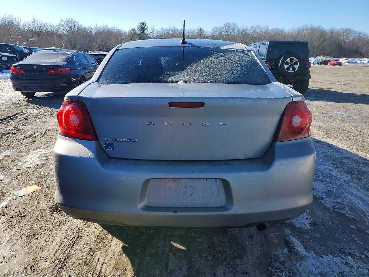 2013 Dodge Avenger se