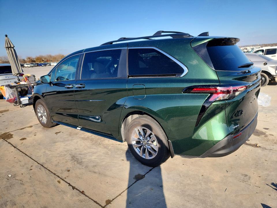2025 Toyota Sienna