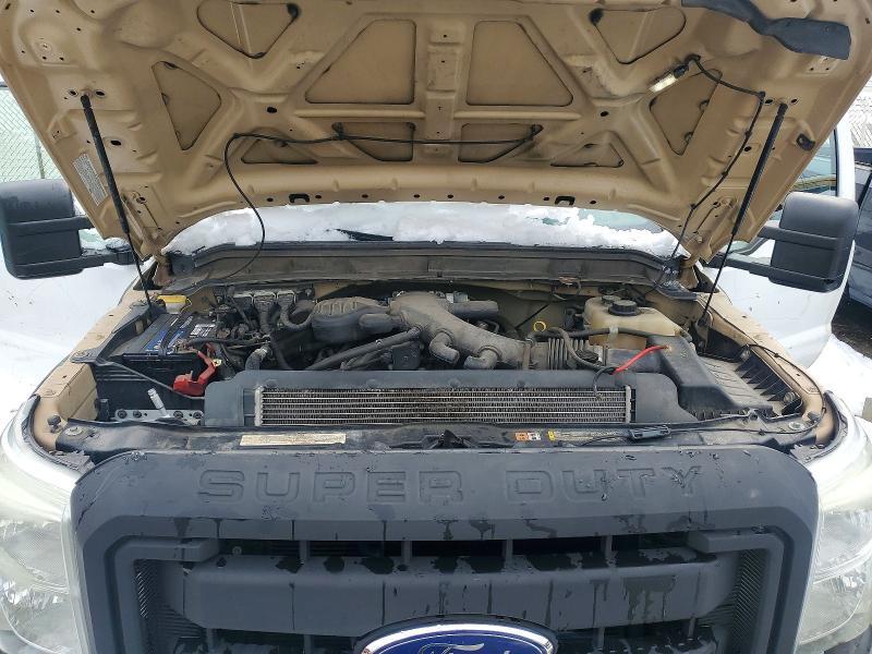 2015 Ford F450 Super Duty Flatbed Truck
