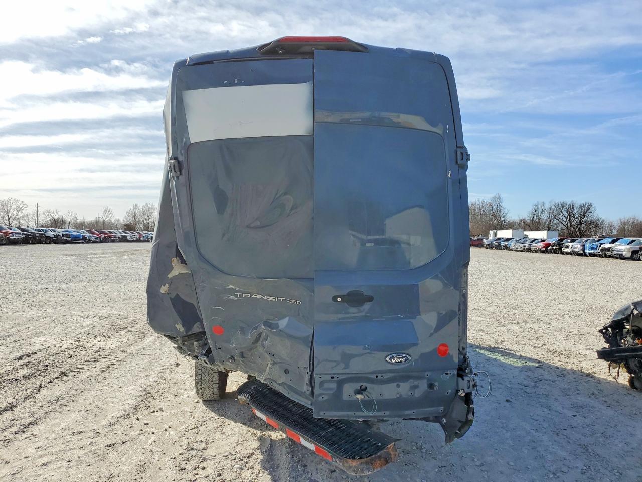 2019 Ford Transit T-250