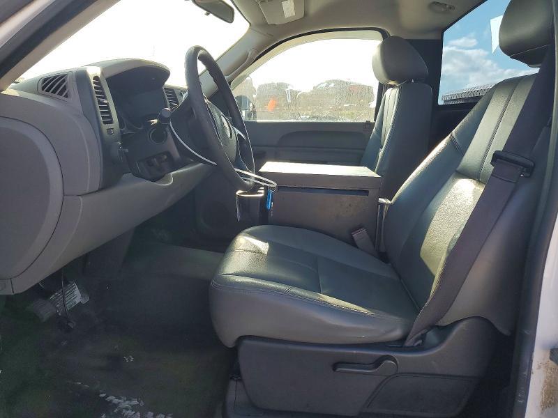 2013 Chev 1500 4X2 / Pickup