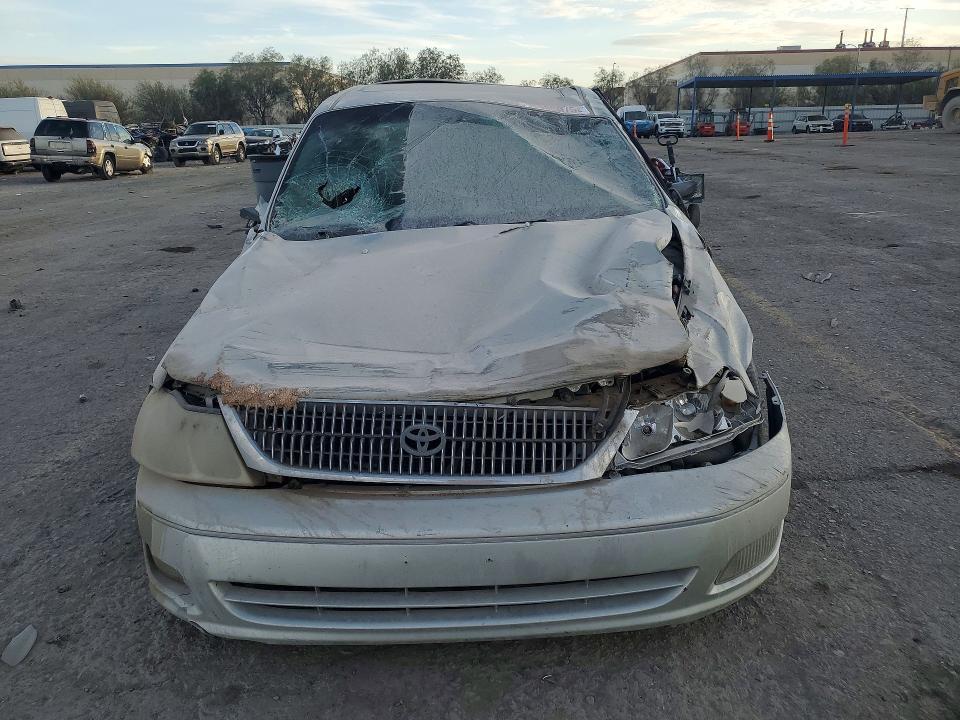 2000 Toyota Avalon xl