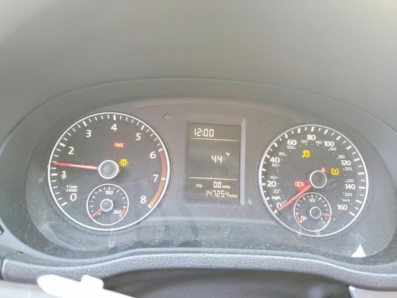 2013 Volkswagen Passat s