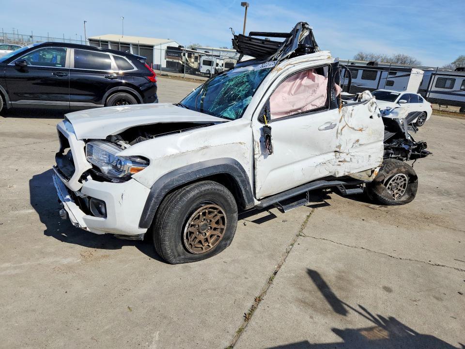 2022 Toyota Tacoma trd Off-road