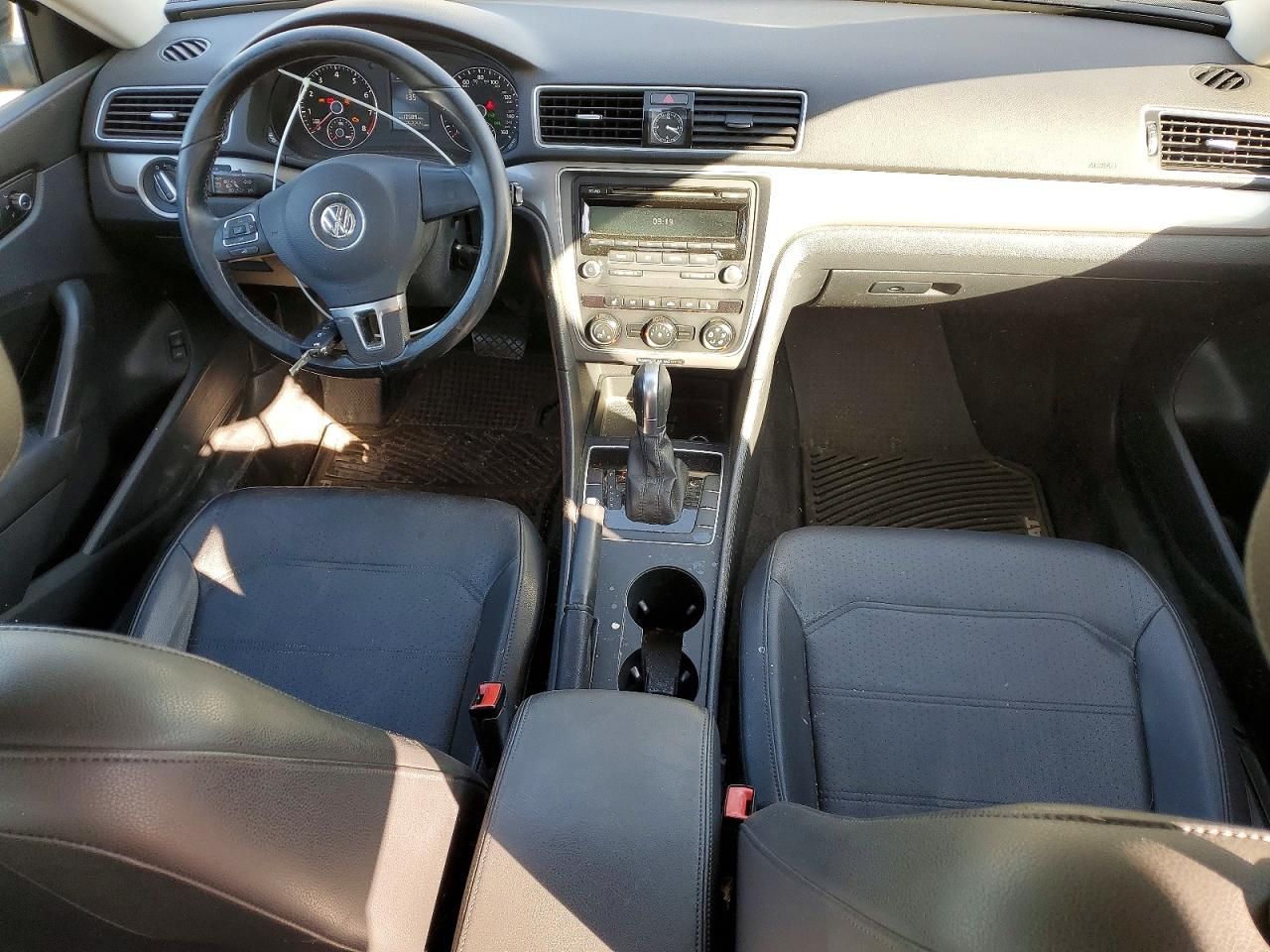 2015 Volkswagen Passat s