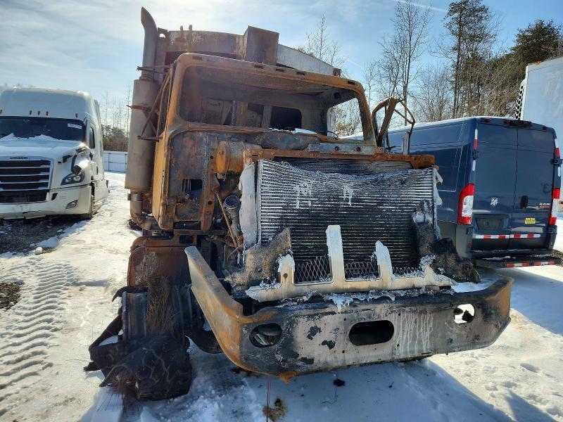 1997 International F-2674 Refuse Truck