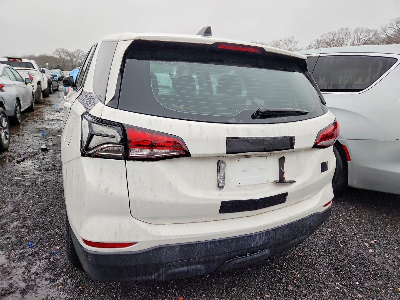 2023 Chevrolet Equinox ls