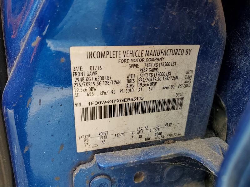 2016 Ford F450 Super Duty Flatbed Truck