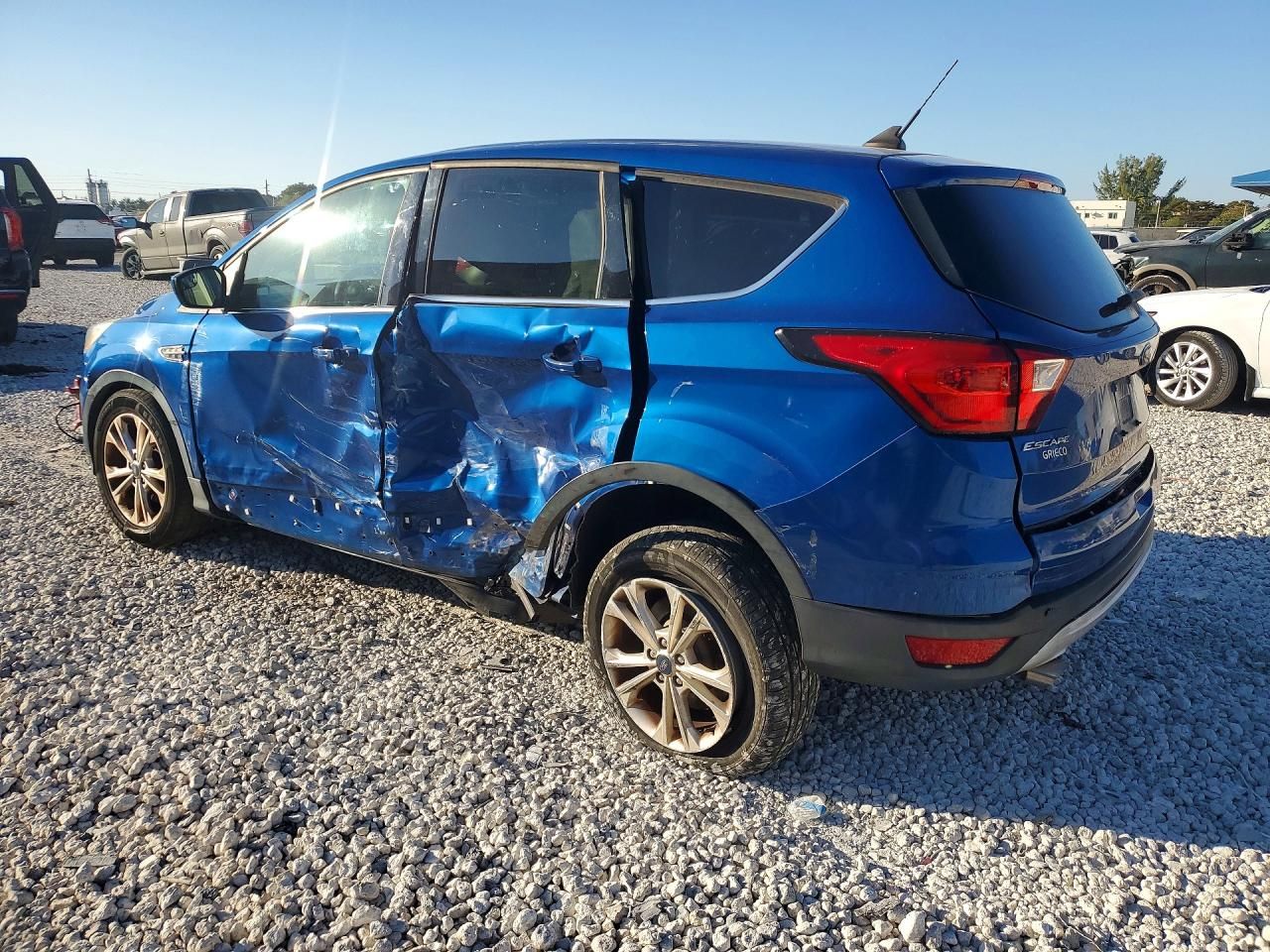 2019 Ford Escape se