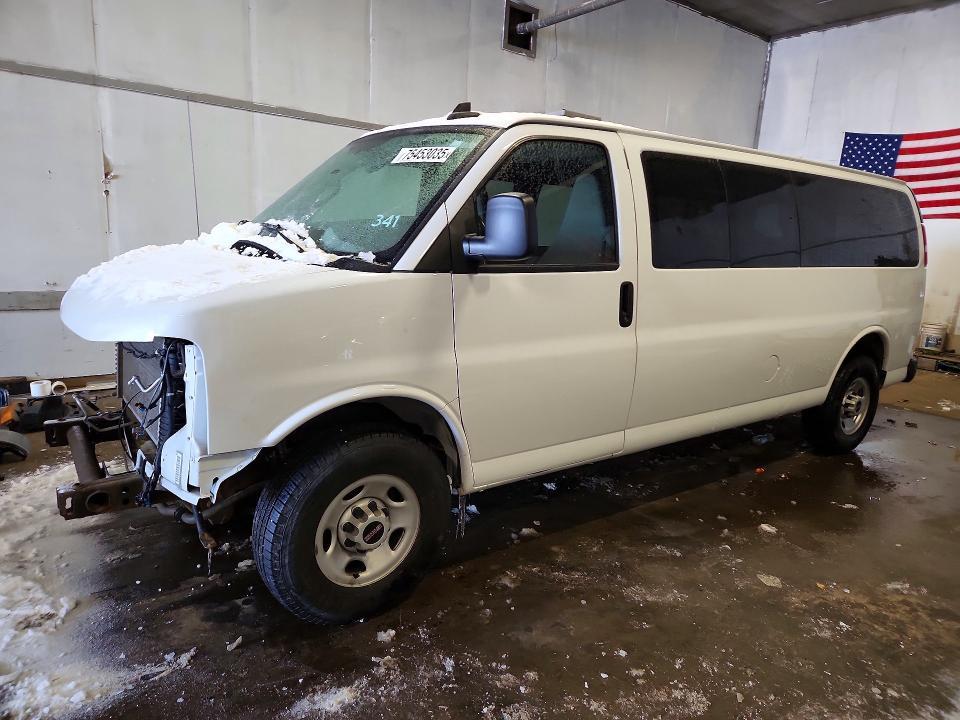2023 GMC Savana G3500 LS
