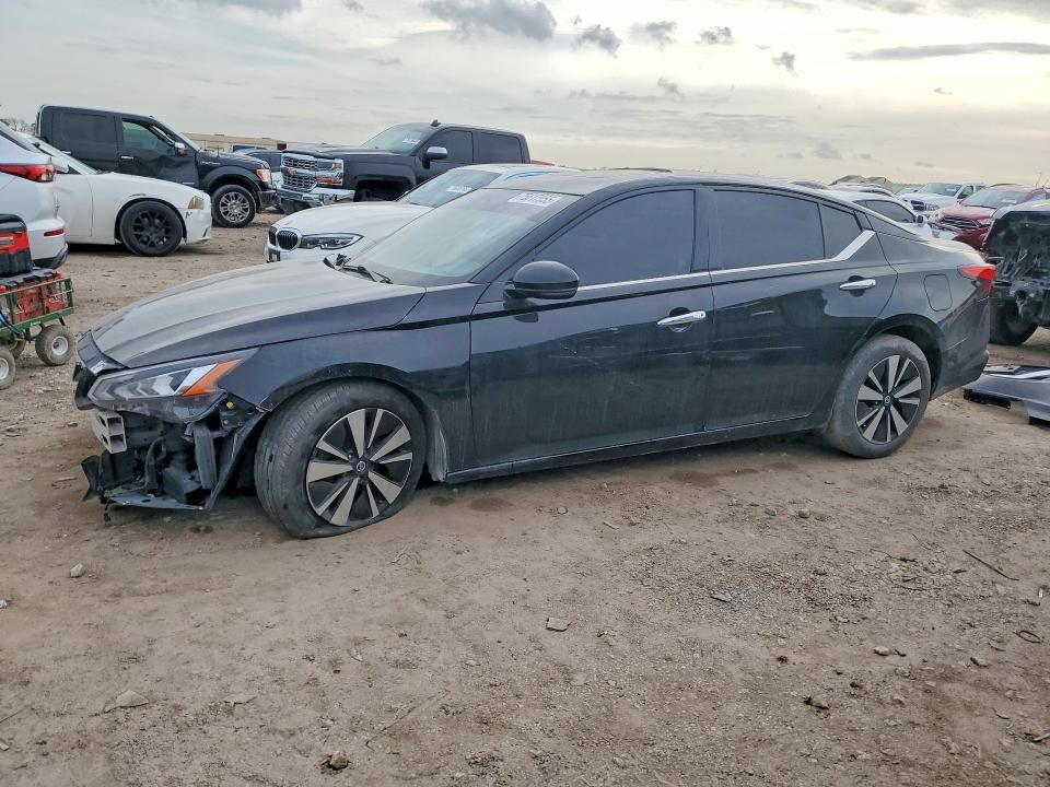 2020 Nissan Altima sl