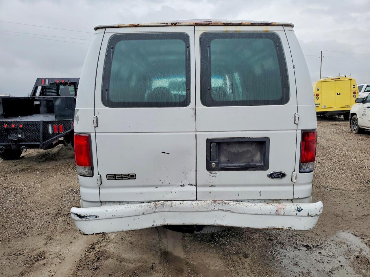 2002 Ford E250 Delivery Van