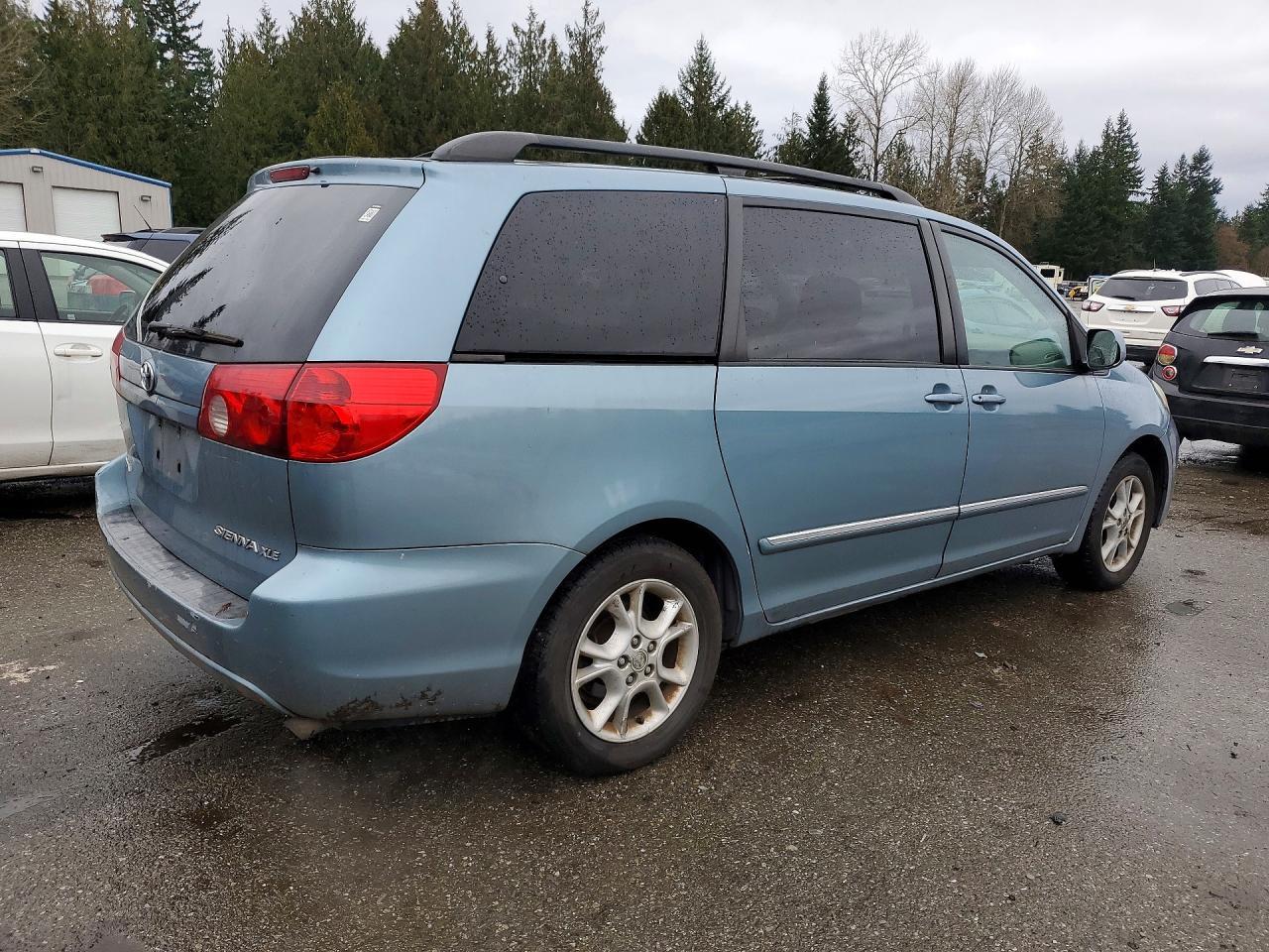 2006 Toyota Sienna xle