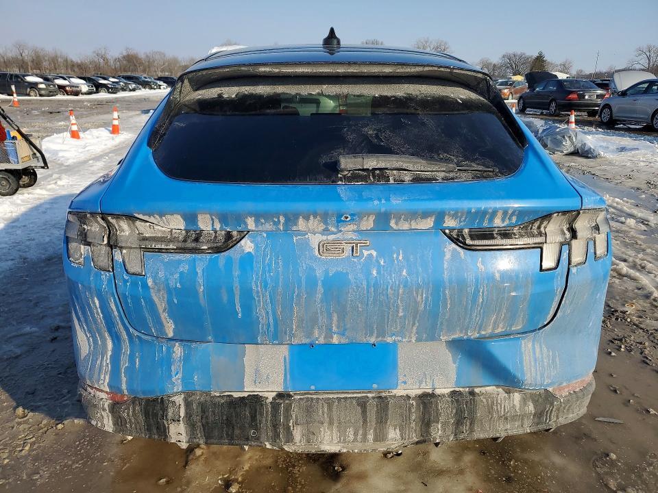 2022 Ford Mustang Mach-e gt