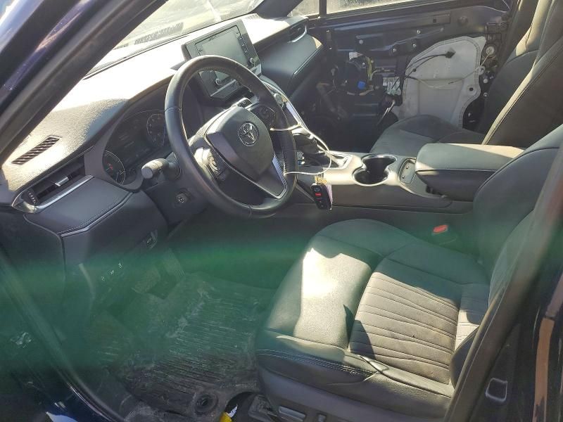 2021 Toyota Venza le