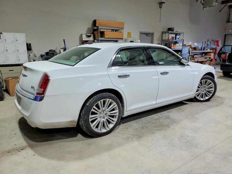 2011 Chrysler 300c
