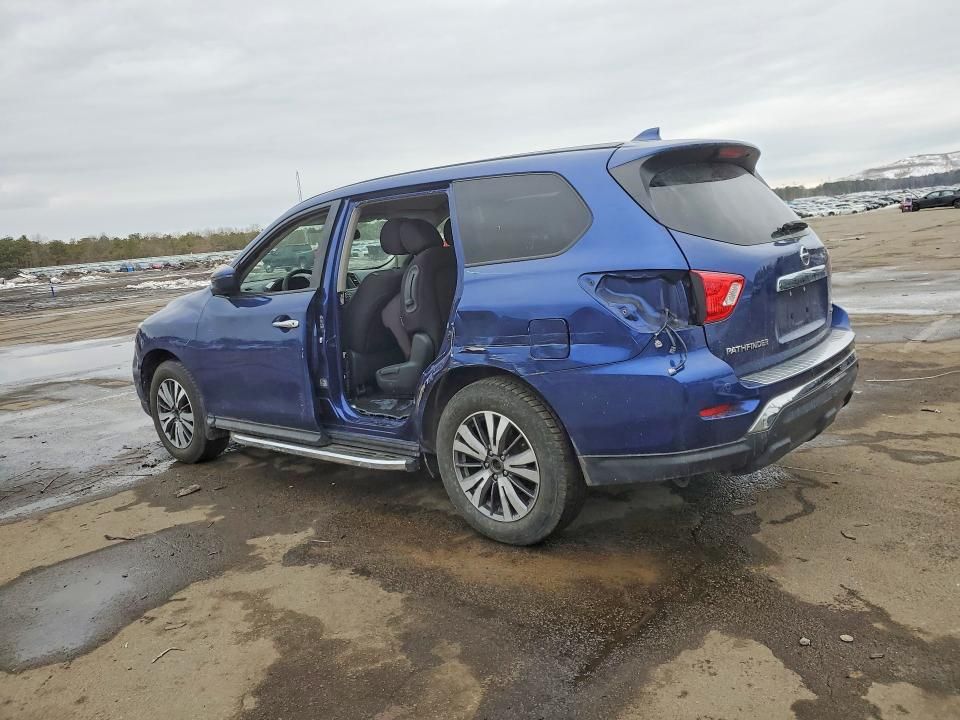 2020 Nissan Pathfinder sv