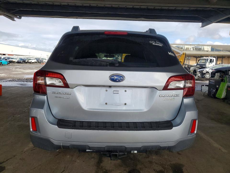 2015 Subaru Outback 2.5i Limited