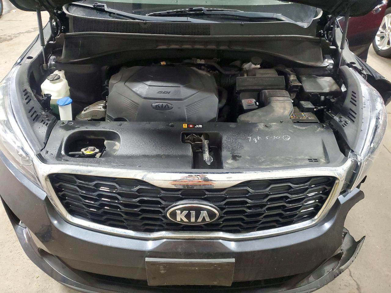 2019 KIA Sorento lx V6