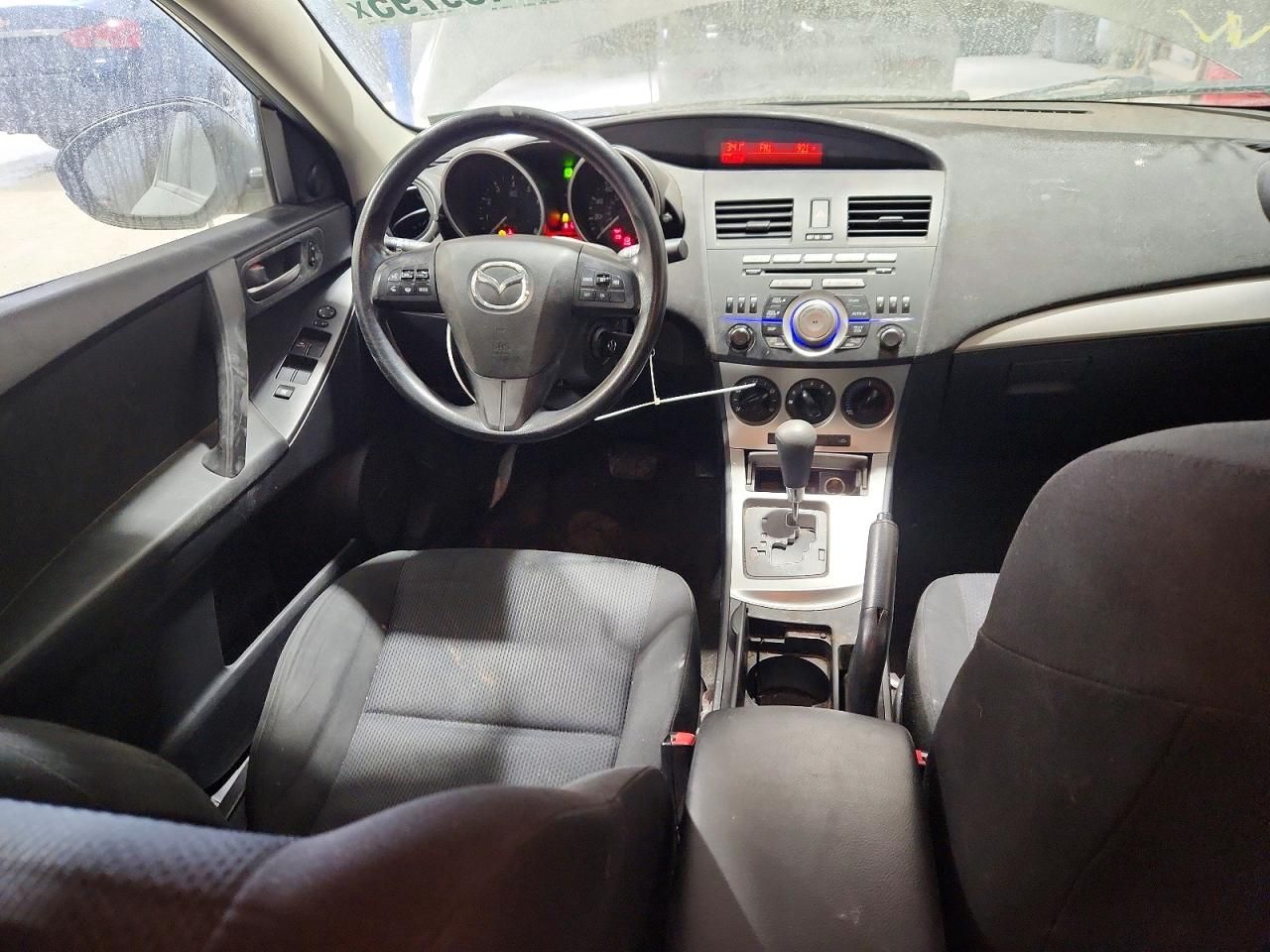2010 Mazda 3 I