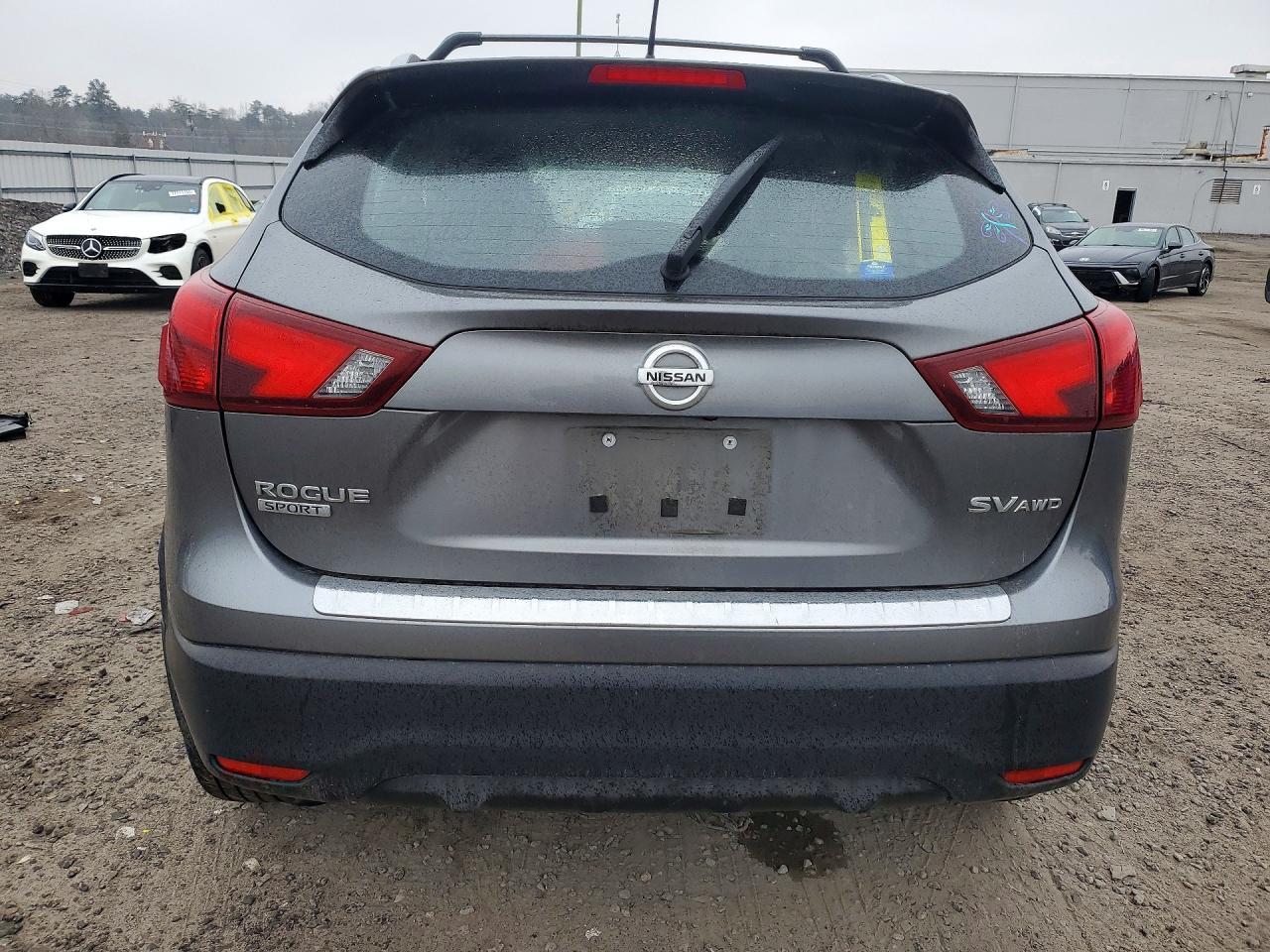 2017 Nissan Rogue Sport sv