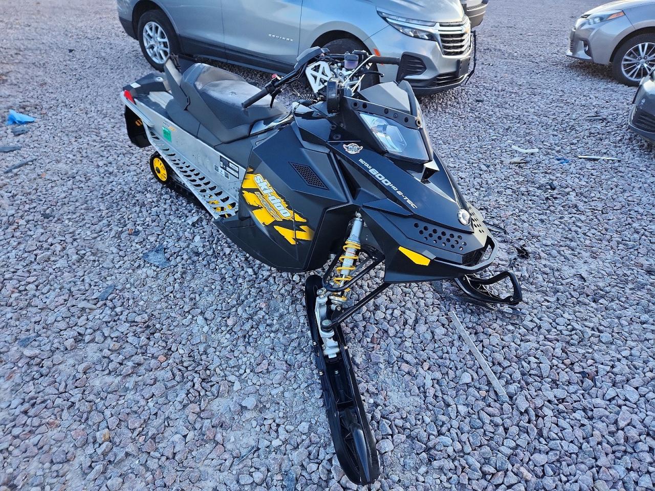 2009 Skidoo MXZ Adrenaline