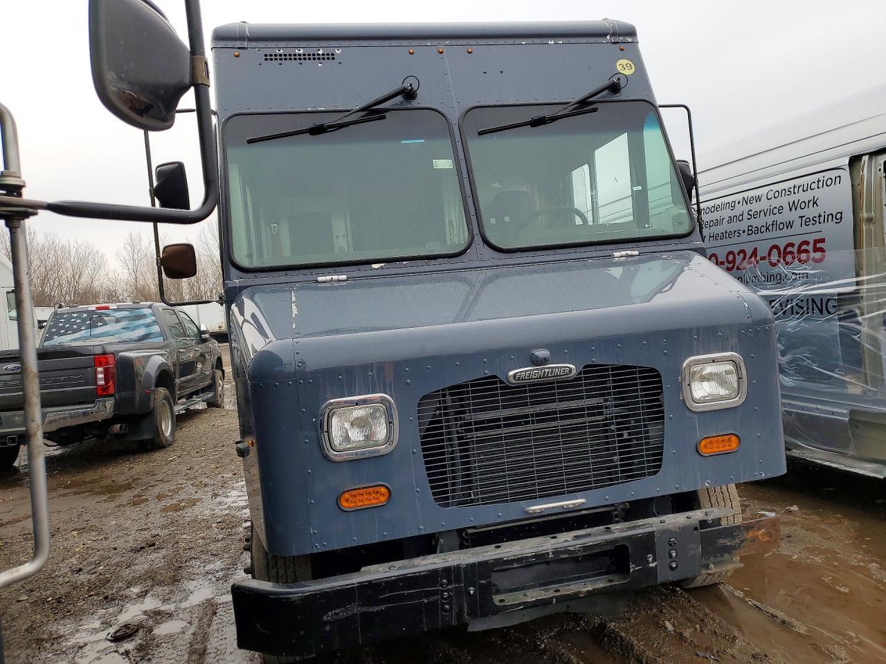 2020 Freightliner Chassis M Line WALK-IN Van