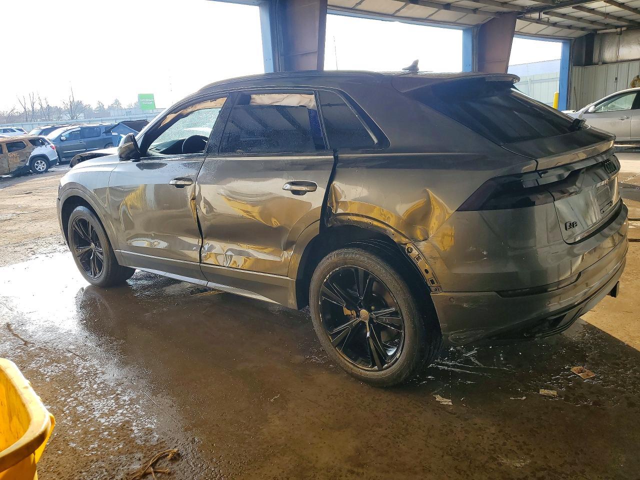 2019 Audi Q8 Premium Plus