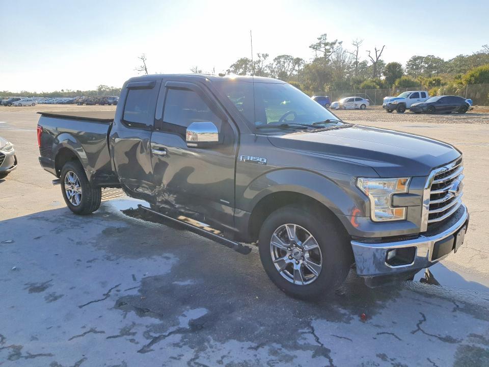 2016 Ford F150 Super cab