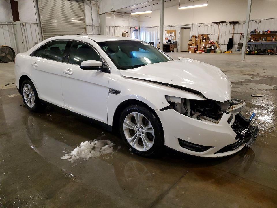 2014 Ford Taurus sel