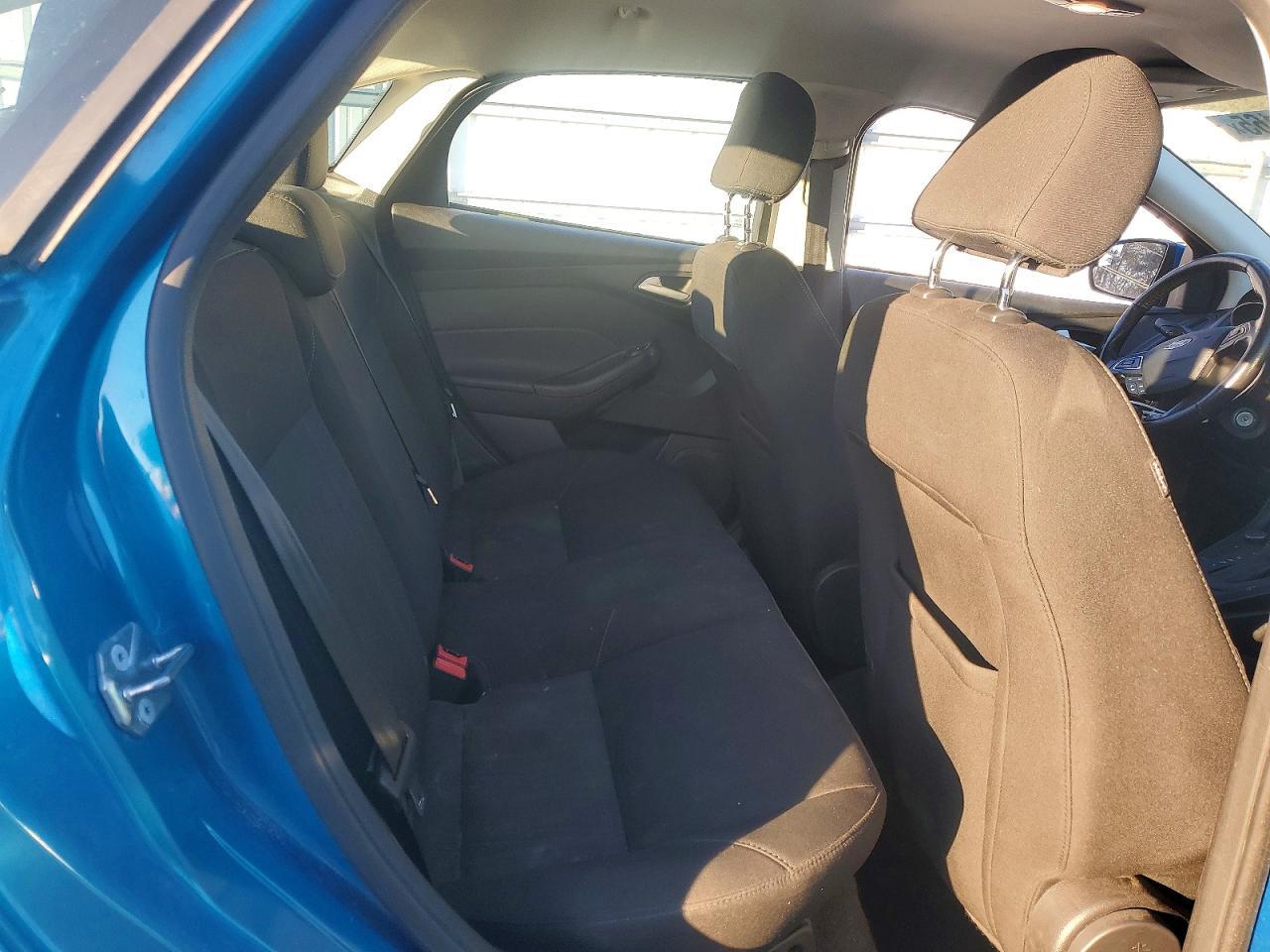 2017 Ford Focus se