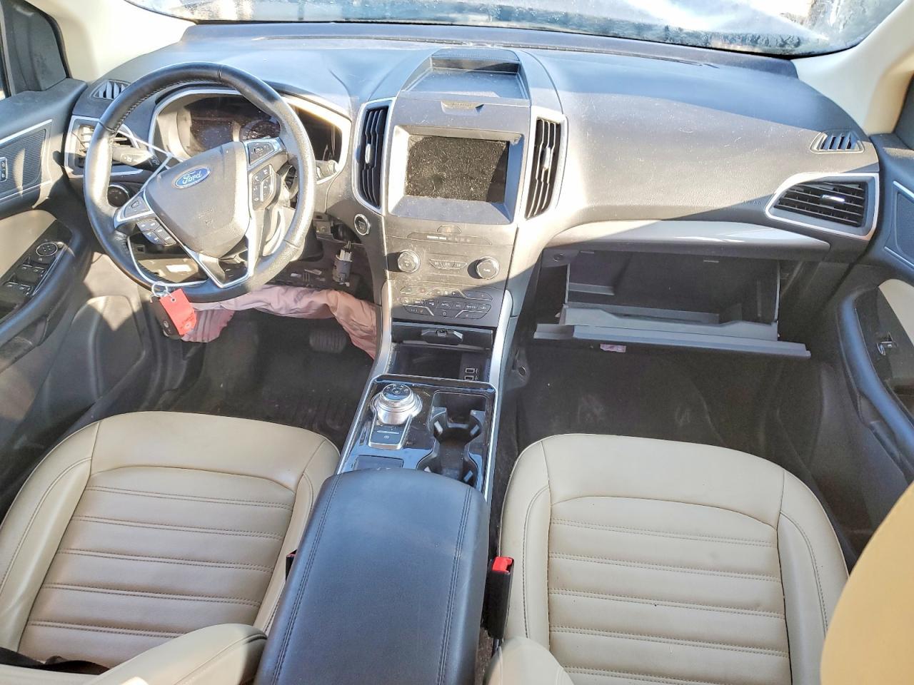 2020 Ford Edge sel