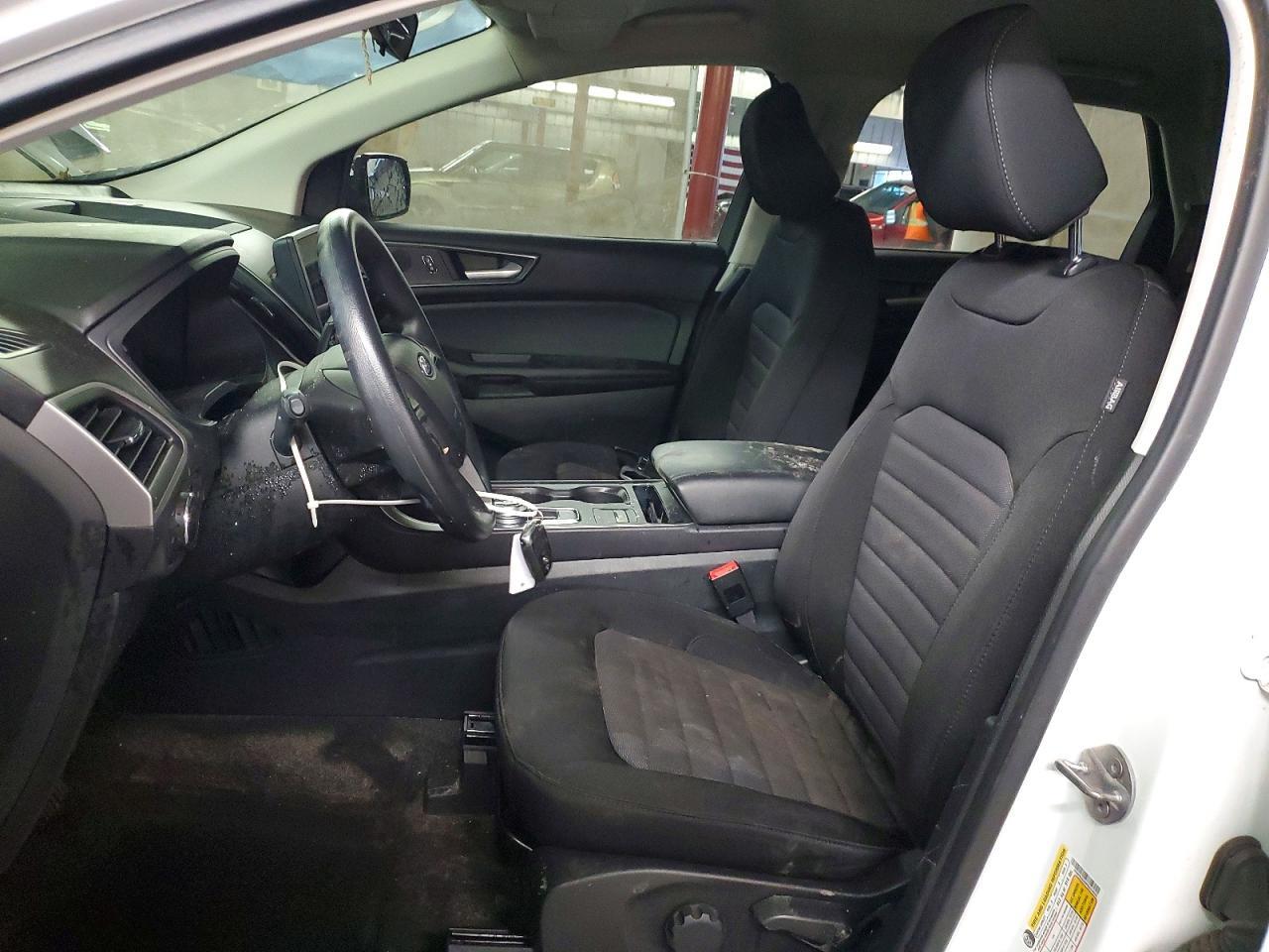 2023 Ford Edge se