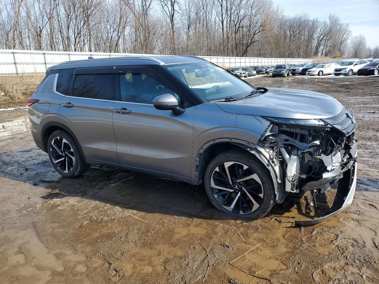 2022 Mitsubishi Outlander sel
