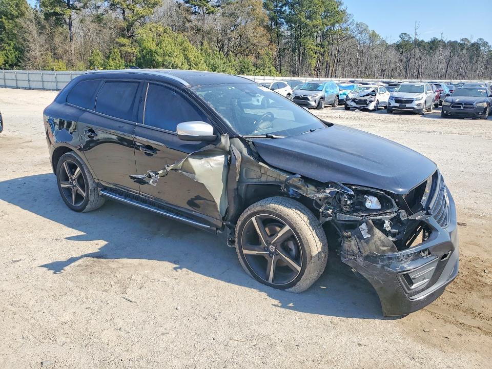 2016 Volvo Xc60 T6 R-design